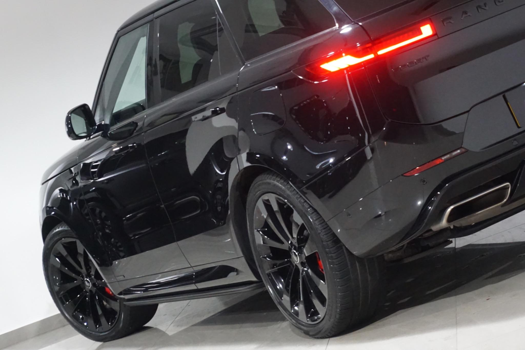 Land Rover Range Rover Sport 3.0 P510e 38.2kWh First Edition Auto 4WD Euro 6 (s/s) 5dr